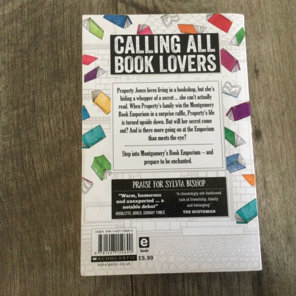 The genius files, roller girl, bookshop girl, and front desk 4 book set - Picture 8 of 15